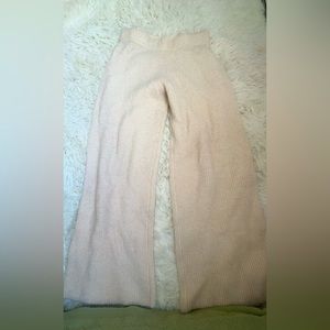 A NEW DAY TARGET BRAND COMFY SWEATS SIZE SMALL FITS UP TO XL